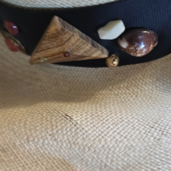 Vintage Straw Hat with Black Embellished Band - Picture 9 of 12